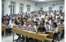 Trường Đại học Vinh tổ chức “Tuần sinh hoạt công dân - HSSV”  cuối khóa cho sinh viên tốt nghiệp năm 2018